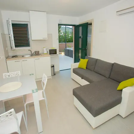 Marly Apartamento Trogir