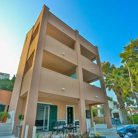 Marly Апартаменты *